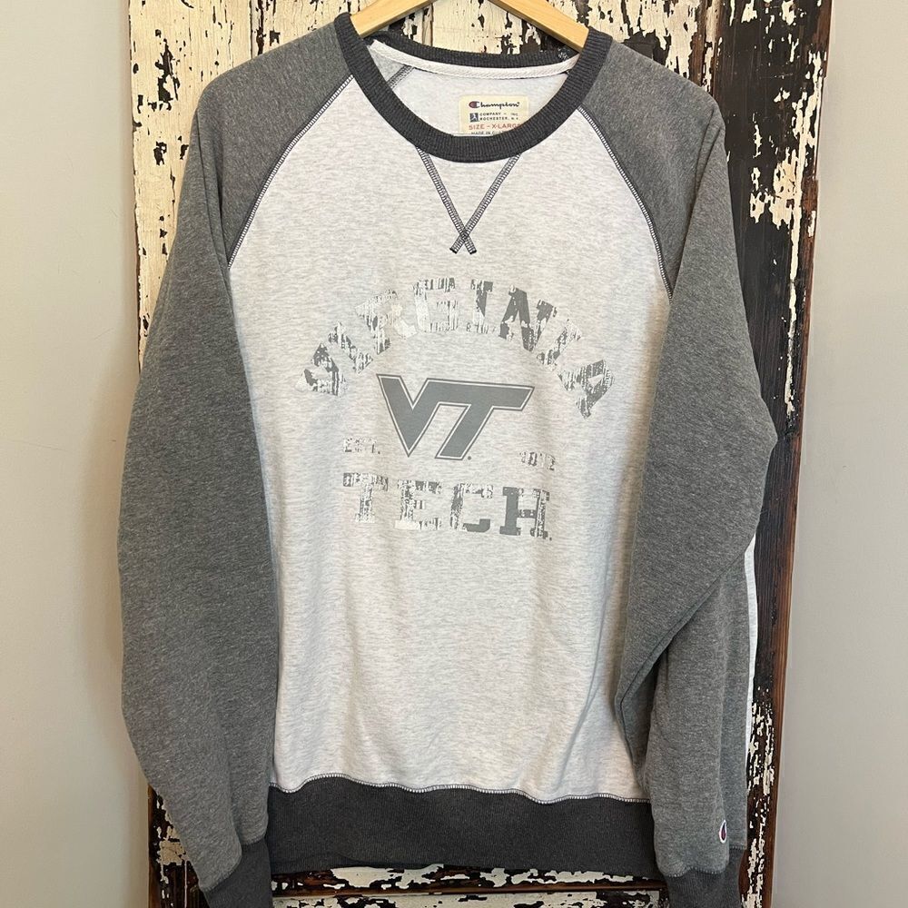 Virginia Tech VT distressed unisex Champion ringer sweatshirt. Size XL.